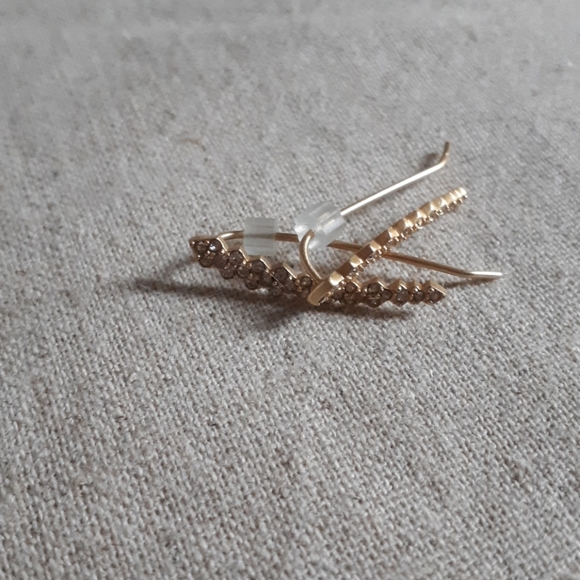 Pilgrim Crystal Ear Crawlers - Picture 4 of 8